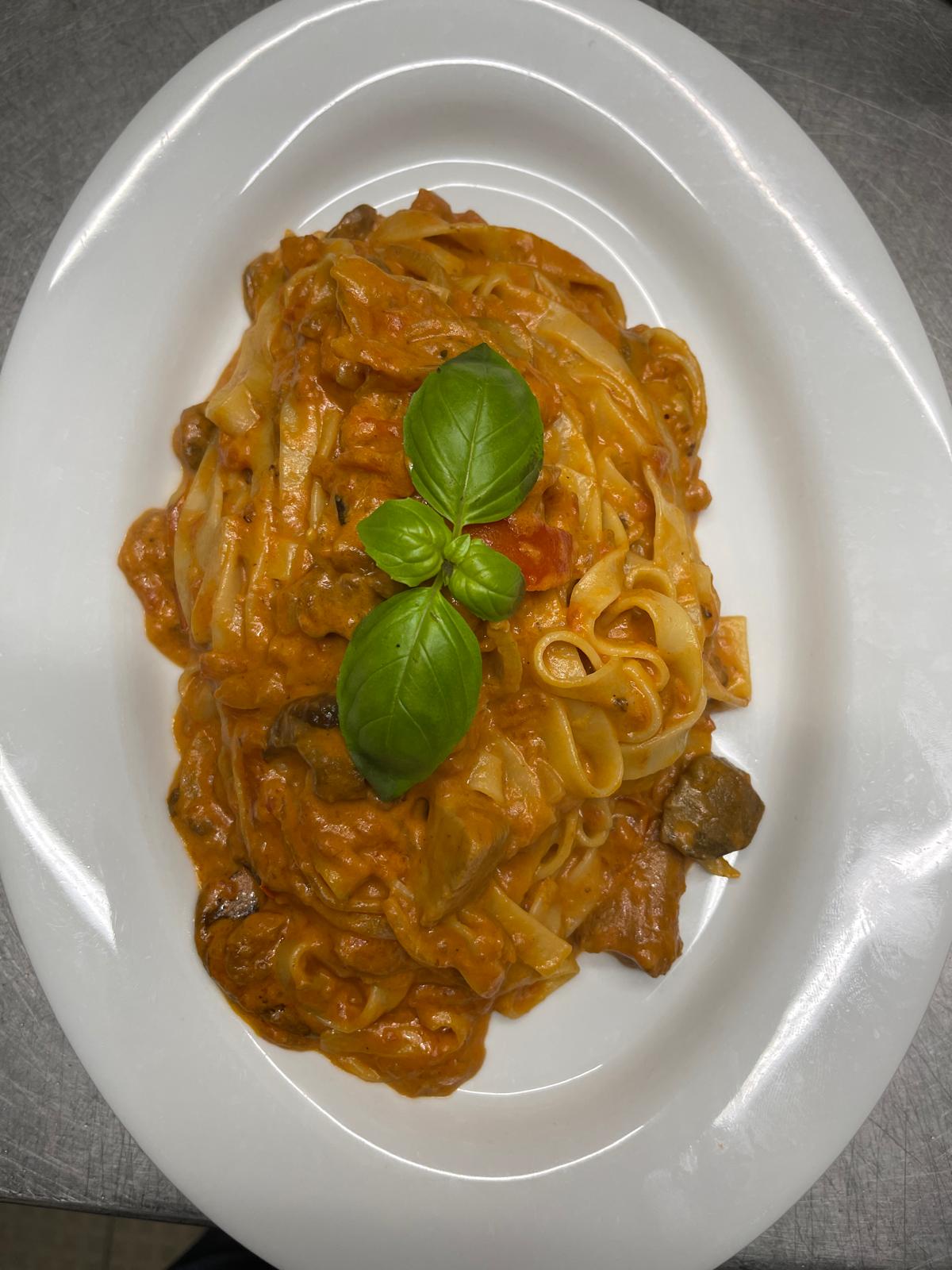 Tagliatelle al Porcino